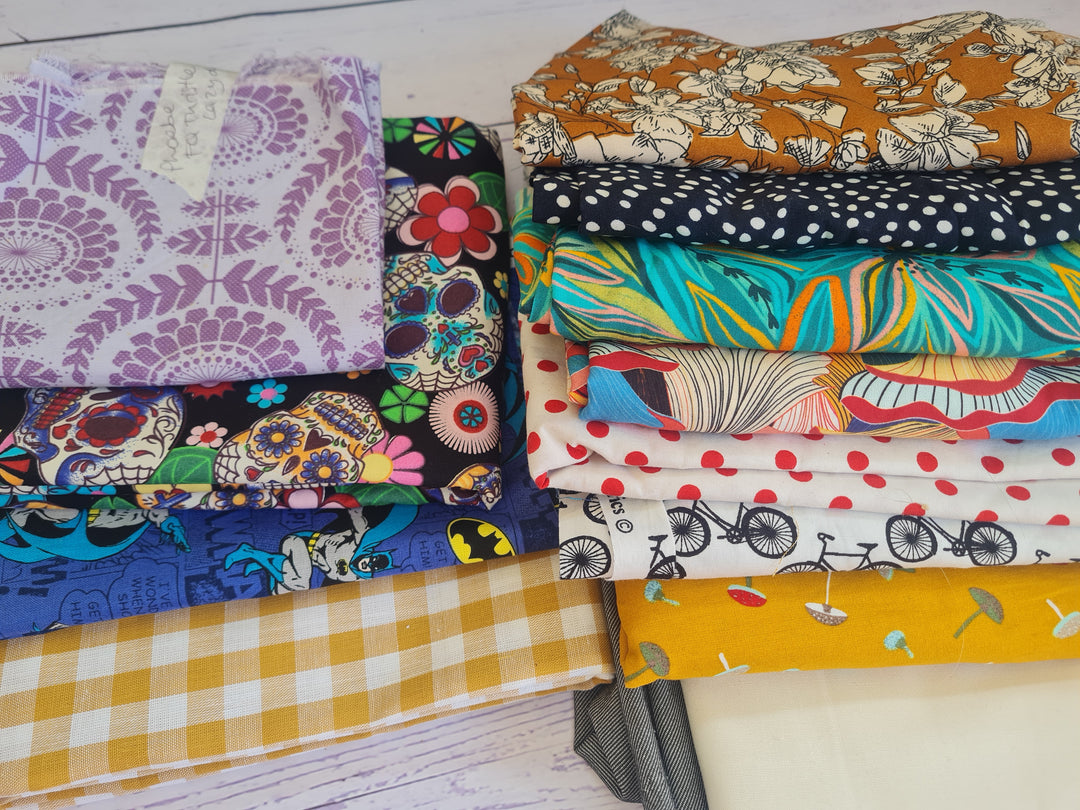 CLEARANCE Mixed Remnants Mystery Random Cut Offs Bundle Fabric Material 500g Bags