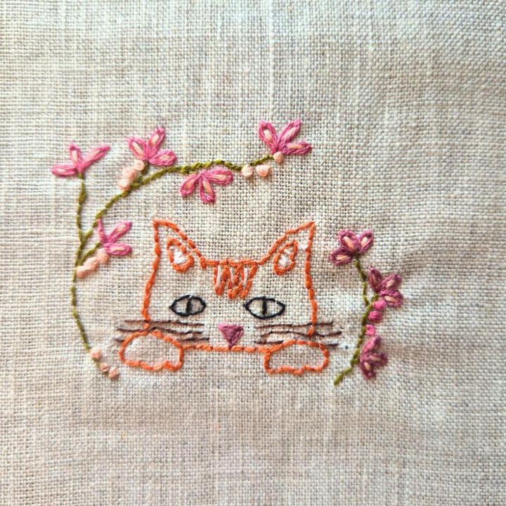 Corinne Lapierre UK Stick and Stitch Embroidery: Dogs, Cats, Birds, Flowers