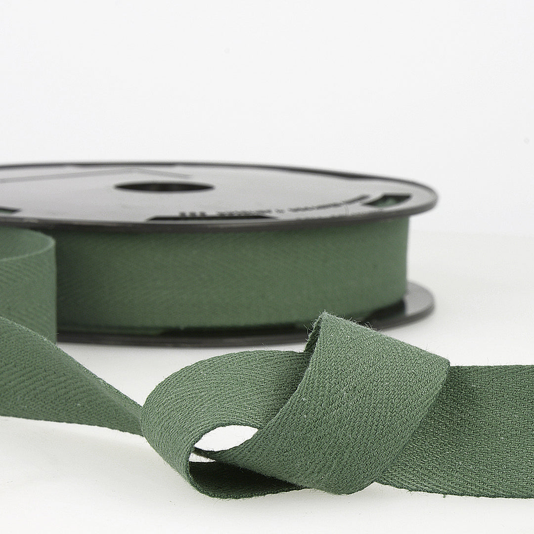 Cotton Herringbone Webbing Twill Tape: 25 mm/40mm wide. Sold per metre
