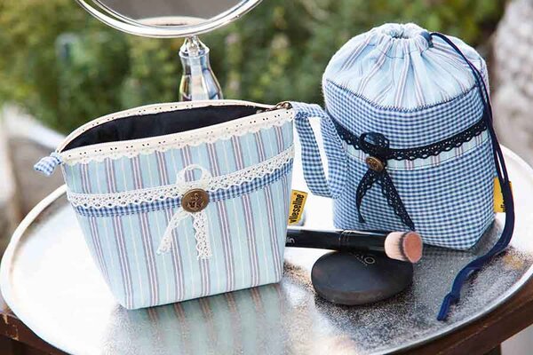 Style-Vil sew in foamed light weight fabric by Vilene 72cm wide.